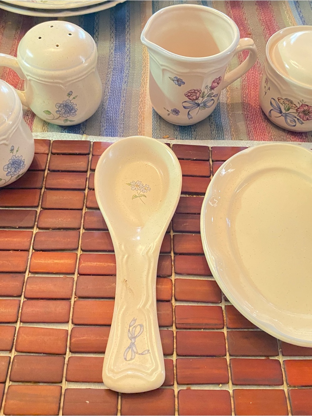 26 International Cream Ceramic Spoon Rest with Blue and Pink Floral Accents